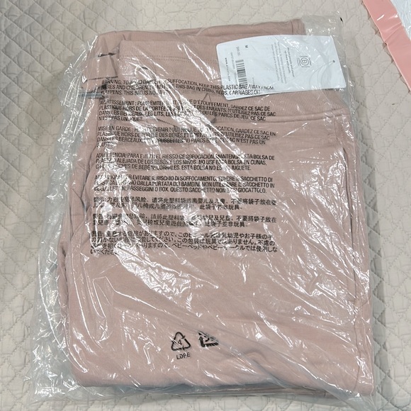 Athleta Balance Joggers - Medium- New! - Picture 4 of 8